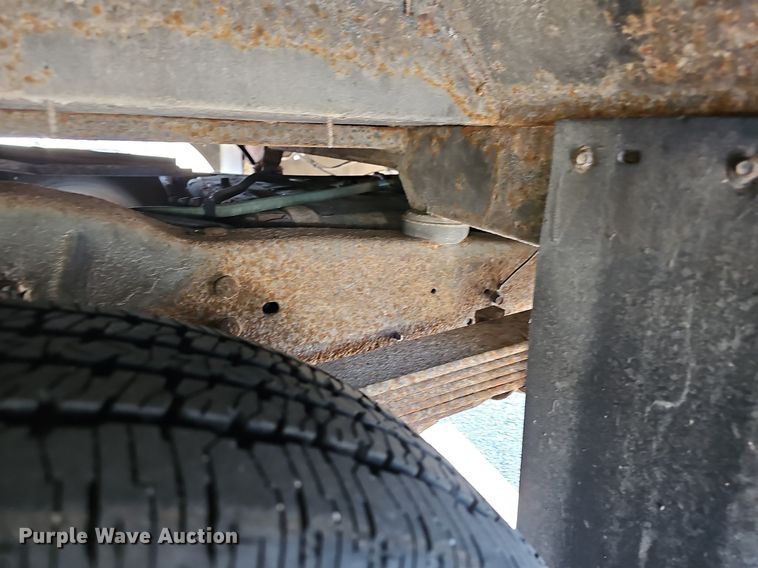 image for item DN8721 2007 Ford E450  shuttle bus