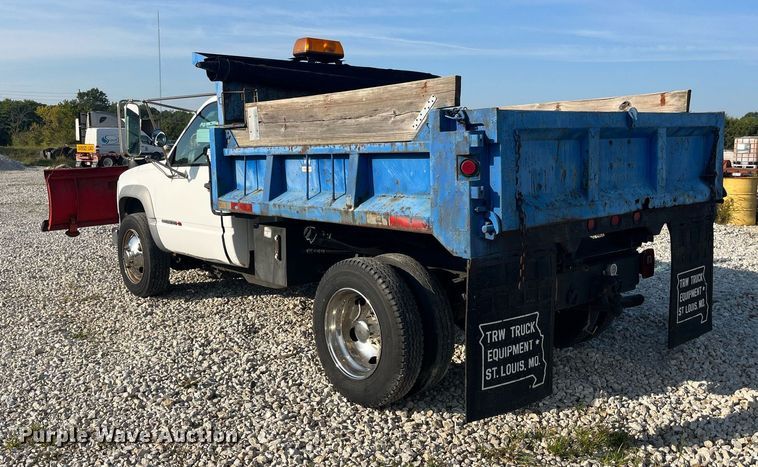 image for item DP2063 1996 GMC 3500HD SL  dump bed pickup truck