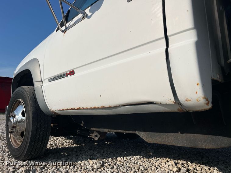 image for item DP2063 1996 GMC 3500HD SL  dump bed pickup truck