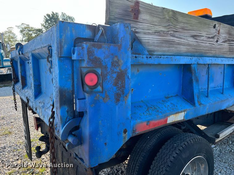 image for item DP2063 1996 GMC 3500HD SL  dump bed pickup truck