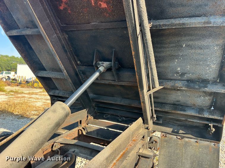 image for item DP2063 1996 GMC 3500HD SL  dump bed pickup truck