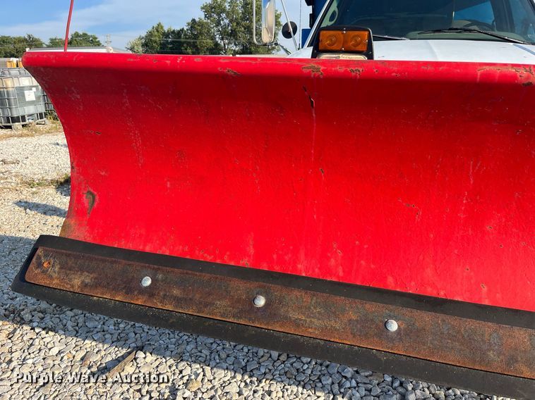 image for item DP2063 1996 GMC 3500HD SL  dump bed pickup truck