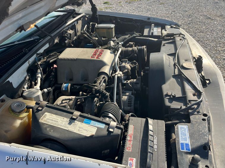 image for item DP2063 1996 GMC 3500HD SL  dump bed pickup truck