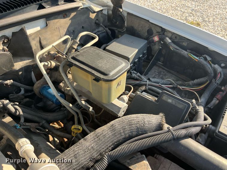 image for item DP2063 1996 GMC 3500HD SL  dump bed pickup truck