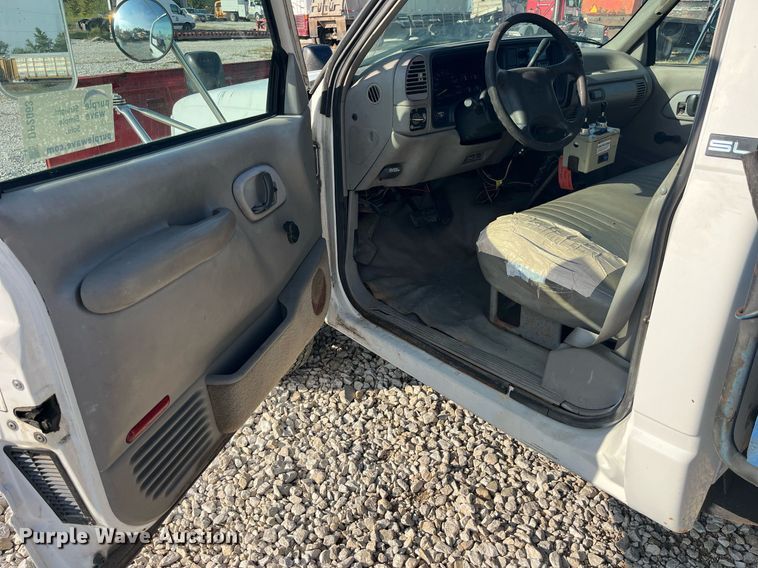 image for item DP2063 1996 GMC 3500HD SL  dump bed pickup truck