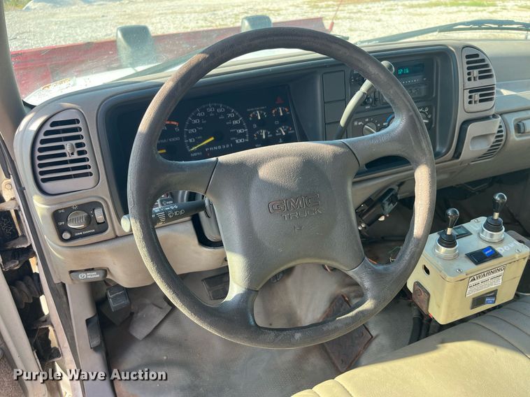 image for item DP2063 1996 GMC 3500HD SL  dump bed pickup truck