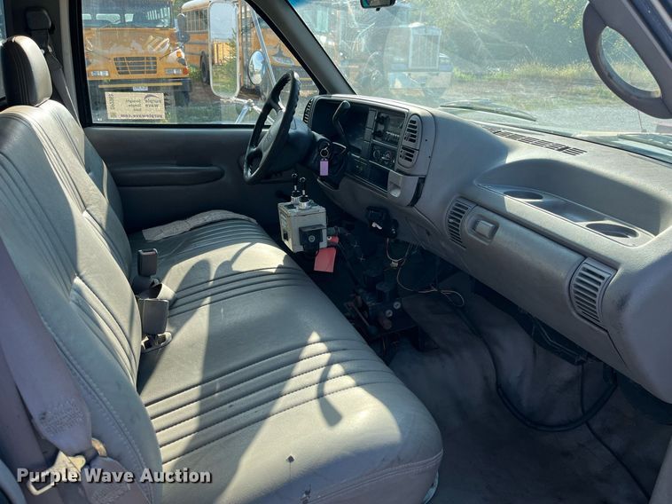 image for item DP2063 1996 GMC 3500HD SL  dump bed pickup truck