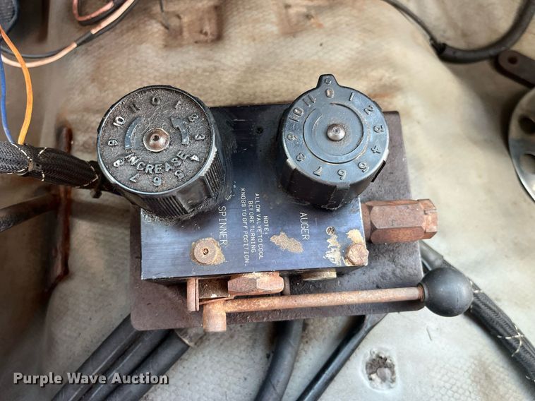 image for item DP2063 1996 GMC 3500HD SL  dump bed pickup truck