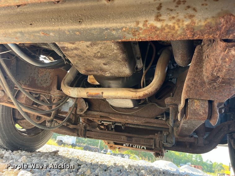 image for item DP2063 1996 GMC 3500HD SL  dump bed pickup truck