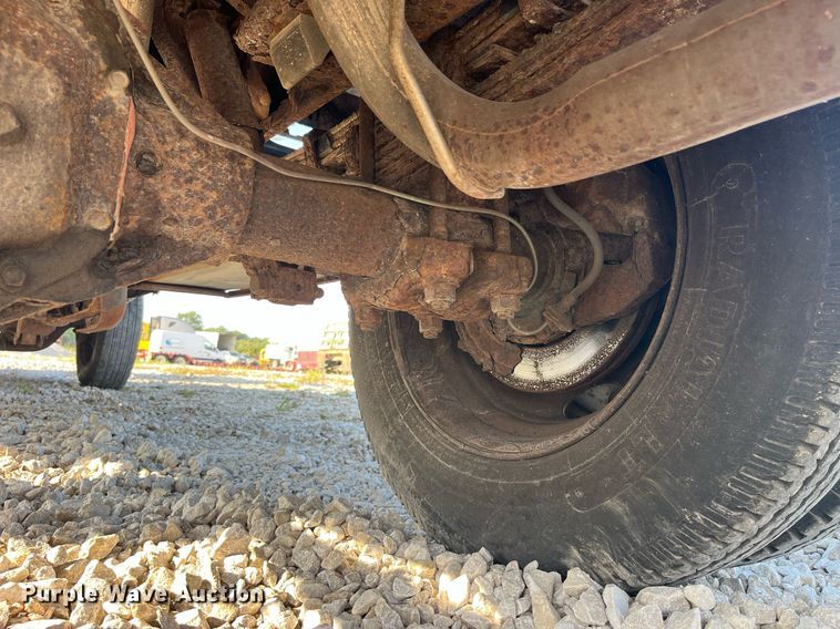 image for item DP2063 1996 GMC 3500HD SL  dump bed pickup truck