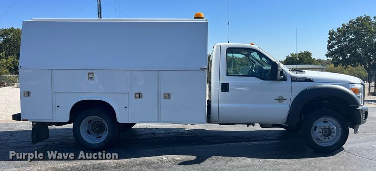image for item DP2105 2011 Ford F450 Super Duty XL  utility / service truck