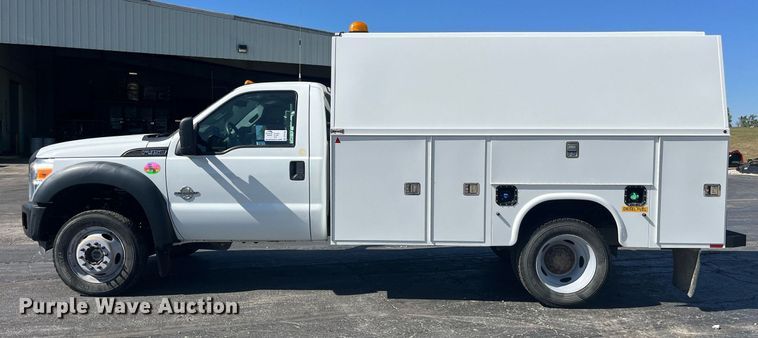 image for item DP2105 2011 Ford F450 Super Duty XL  utility / service truck