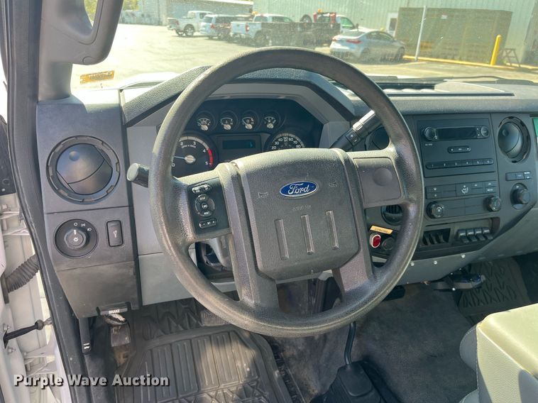 image for item DP2105 2011 Ford F450 Super Duty XL  utility / service truck