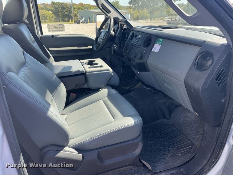 image for item DP2105 2011 Ford F450 Super Duty XL  utility / service truck