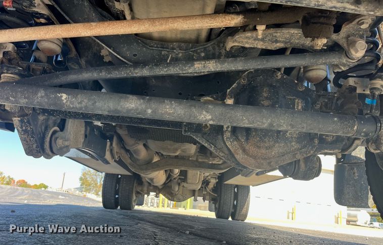 image for item DP2105 2011 Ford F450 Super Duty XL  utility / service truck