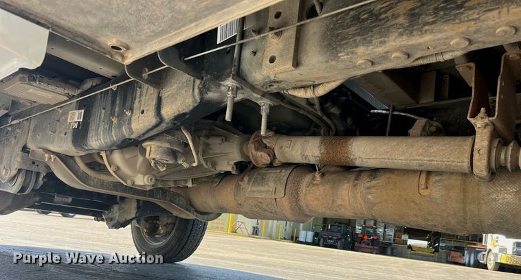 image for item DP2105 2011 Ford F450 Super Duty XL  utility / service truck