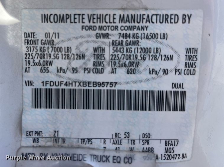 image for item DP2105 2011 Ford F450 Super Duty XL  utility / service truck