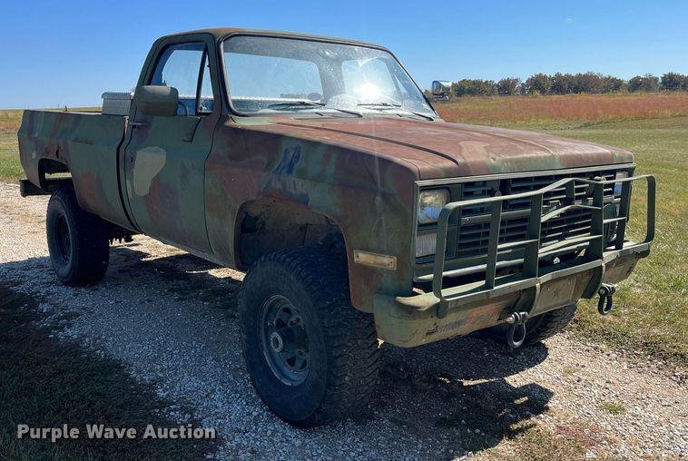 image for item DP2108 1986 Chevrolet CD-30903  pickup truck