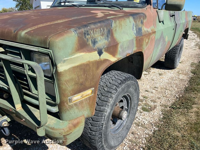 image for item DP2108 1986 Chevrolet CD-30903  pickup truck