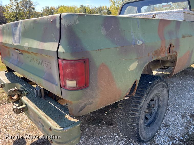 image for item DP2108 1986 Chevrolet CD-30903  pickup truck