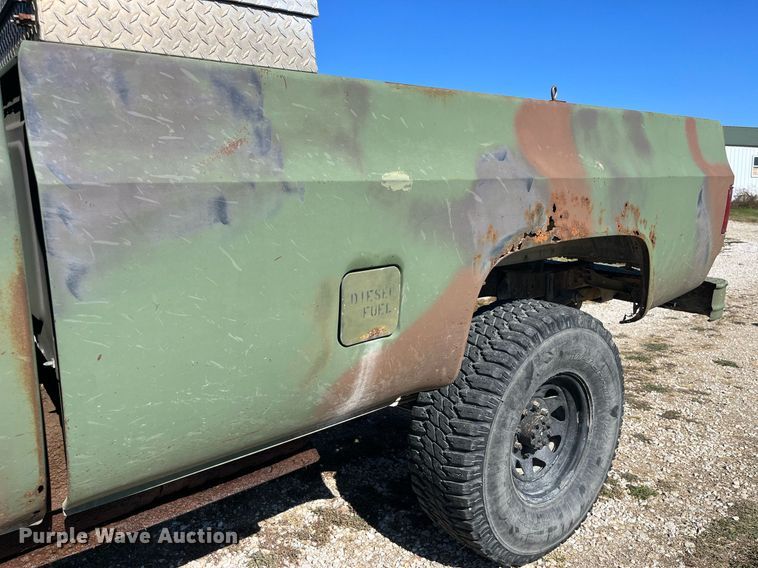 image for item DP2108 1986 Chevrolet CD-30903  pickup truck