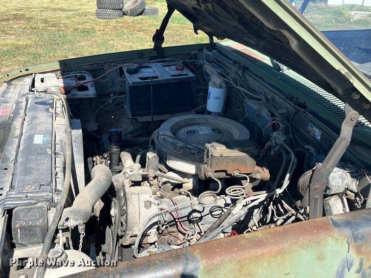 image for item DP2108 1986 Chevrolet CD-30903  pickup truck