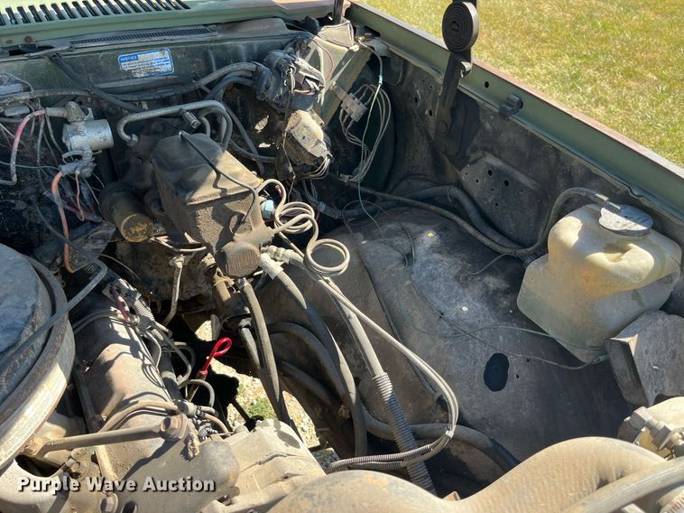 image for item DP2108 1986 Chevrolet CD-30903  pickup truck