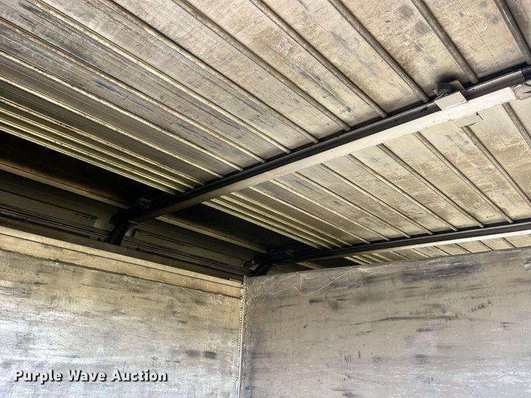 image for item DP2111 2006 Freightliner Business Class M2  delivery truck