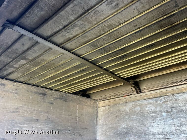 image for item DP2111 2006 Freightliner Business Class M2  delivery truck