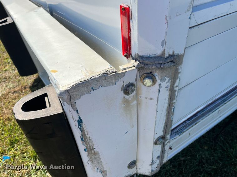 image for item DP2111 2006 Freightliner Business Class M2  delivery truck