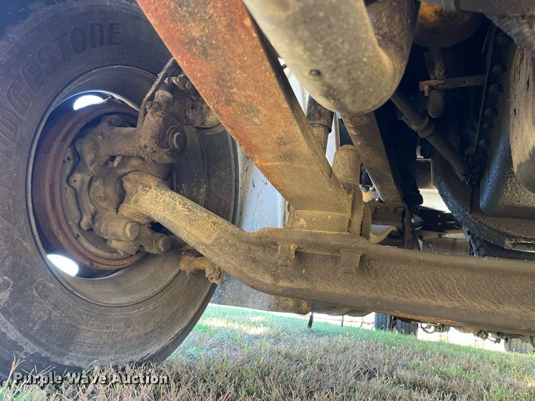 image for item DP2111 2006 Freightliner Business Class M2  delivery truck