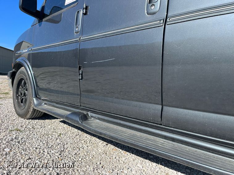 image for item DP2113 2014 GMC Savanna Limited  van