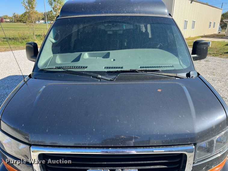 image for item DP2113 2014 GMC Savanna Limited  van