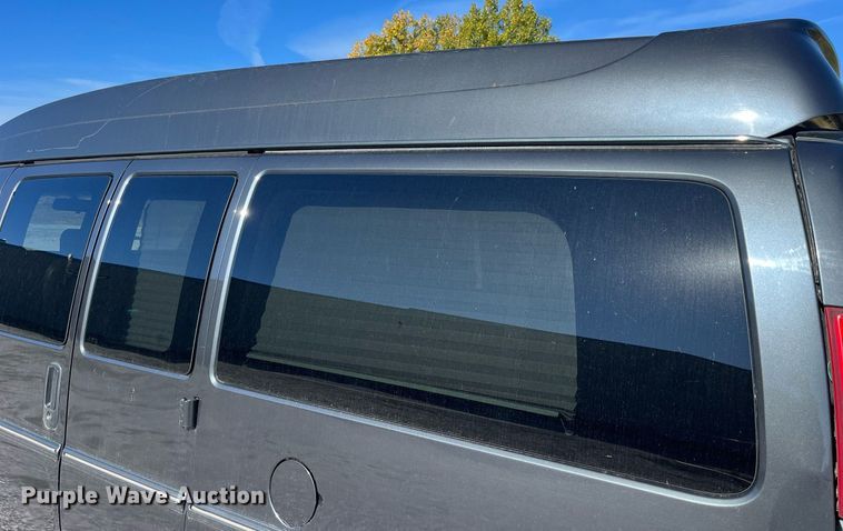 image for item DP2113 2014 GMC Savanna Limited  van