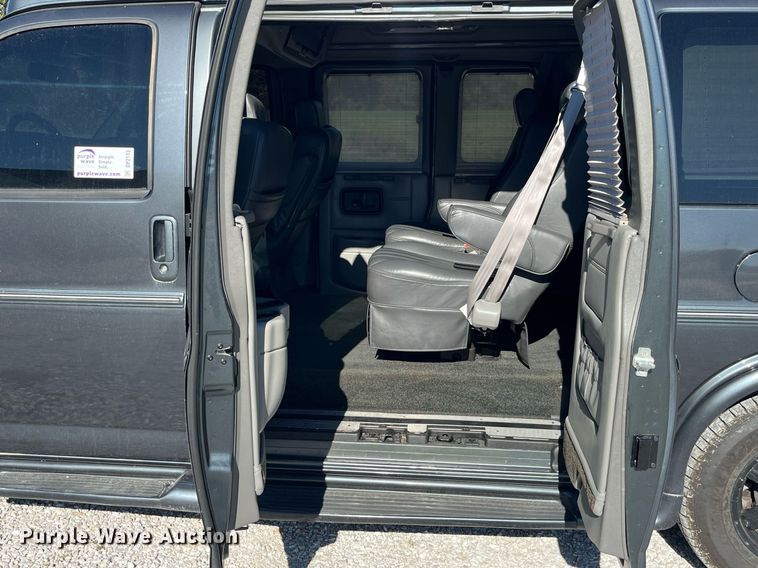 image for item DP2113 2014 GMC Savanna Limited  van