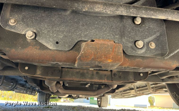 image for item DP2113 2014 GMC Savanna Limited  van