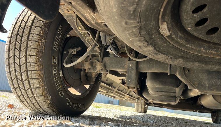 image for item DP2113 2014 GMC Savanna Limited  van