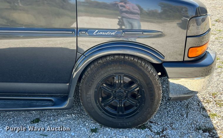 image for item DP2113 2014 GMC Savanna Limited  van