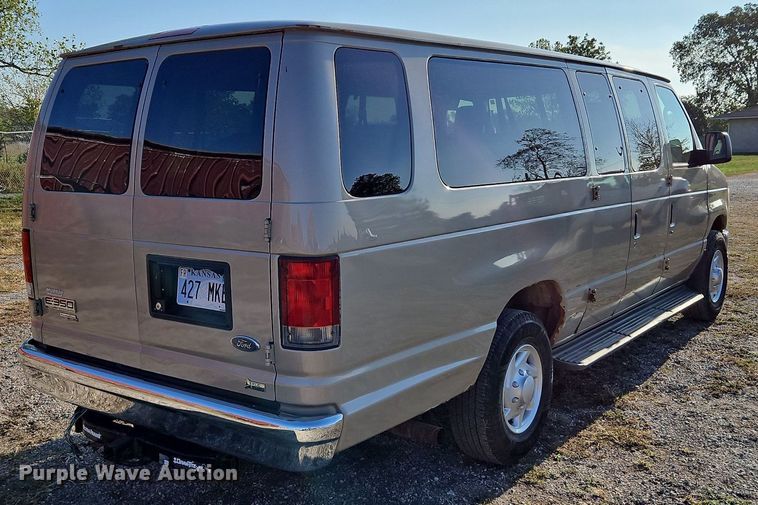 image for item DP2475 2009 Ford E350 XL Super Duty  van