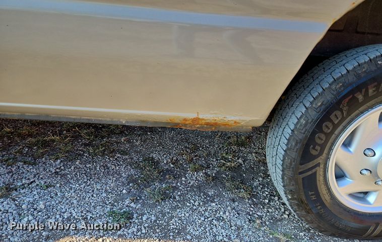 image for item DP2475 2009 Ford E350 XL Super Duty  van