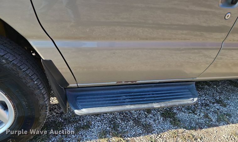 image for item DP2475 2009 Ford E350 XL Super Duty  van