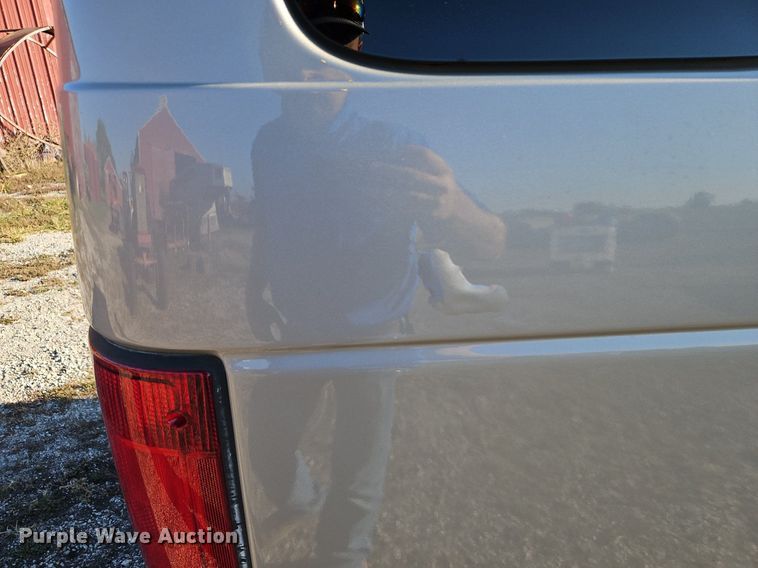 image for item DP2475 2009 Ford E350 XL Super Duty  van