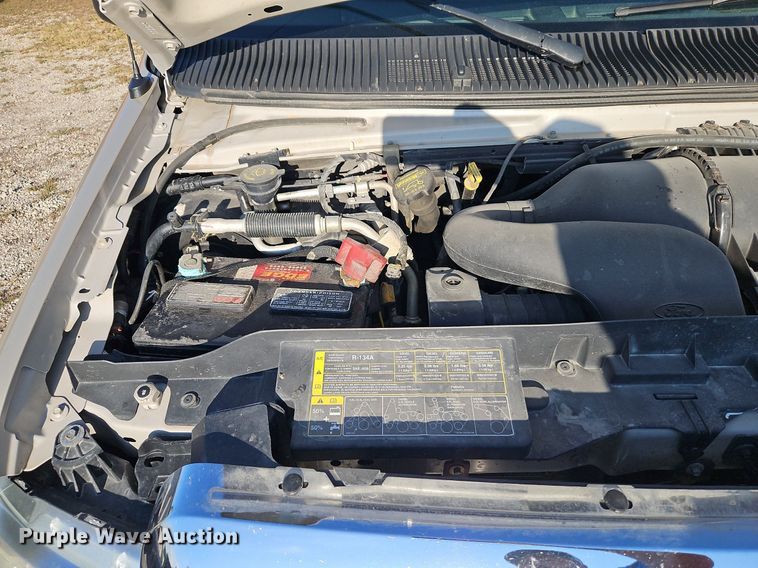 image for item DP2475 2009 Ford E350 XL Super Duty  van