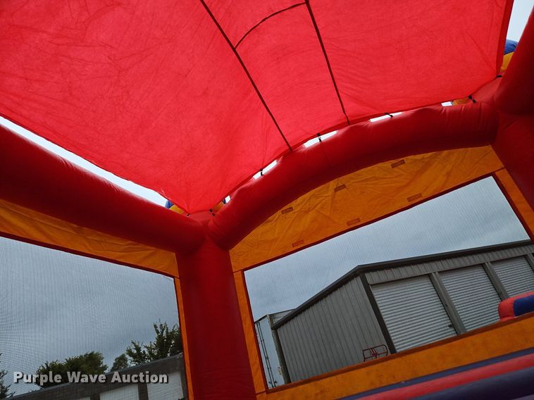 image for item DP2500 Kangaroo Inflatables KBH-1183-C-LW  bounce house