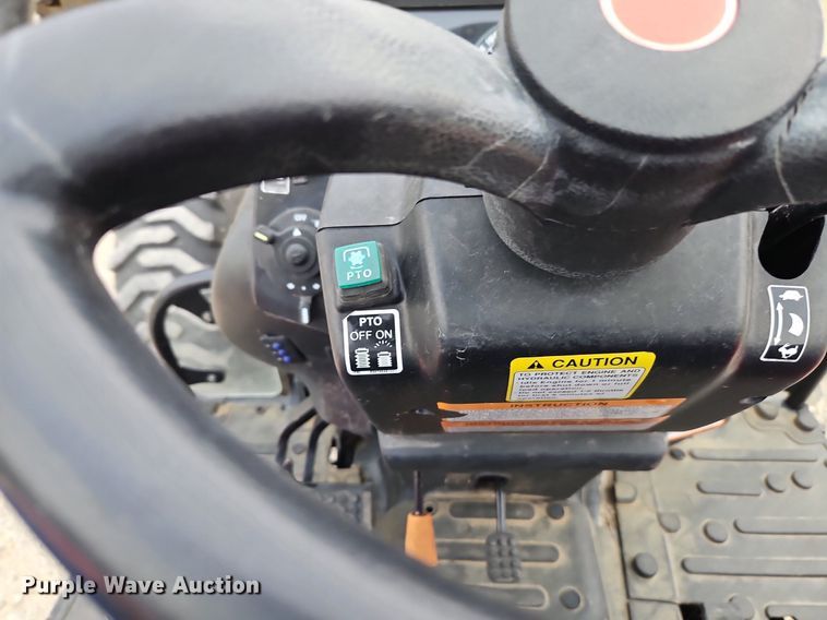 image for item DP2505 2015 Mahindra 3540 MFWD tractor