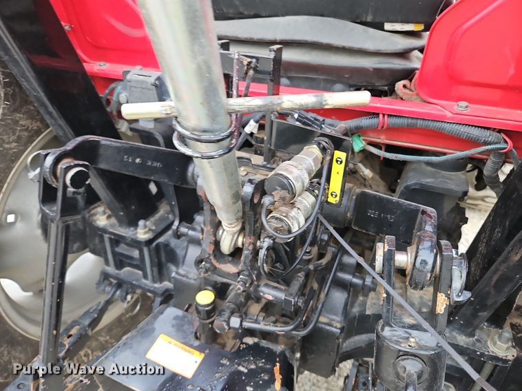 image for item DP2505 2015 Mahindra 3540 MFWD tractor