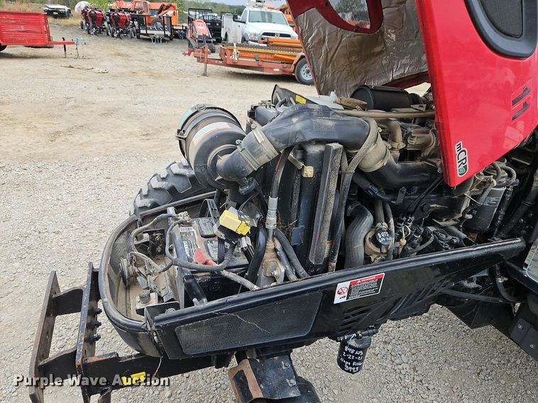 image for item DP2505 2015 Mahindra 3540 MFWD tractor