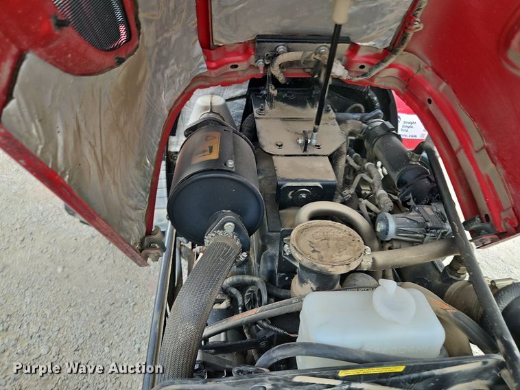 image for item DP2505 2015 Mahindra 3540 MFWD tractor