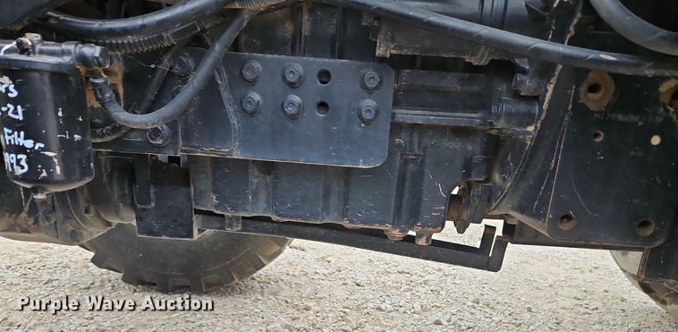 image for item DP2505 2015 Mahindra 3540 MFWD tractor