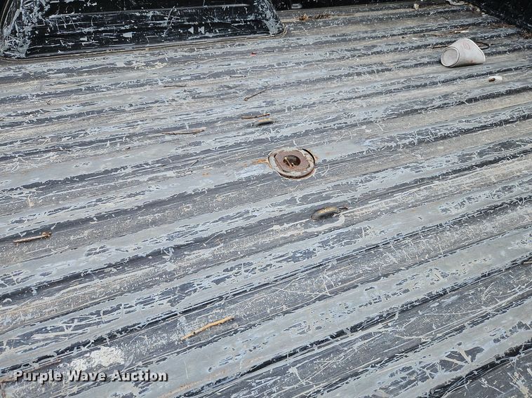 image for item DP2511 2001 Chevrolet Silverado 1500  pickup truck